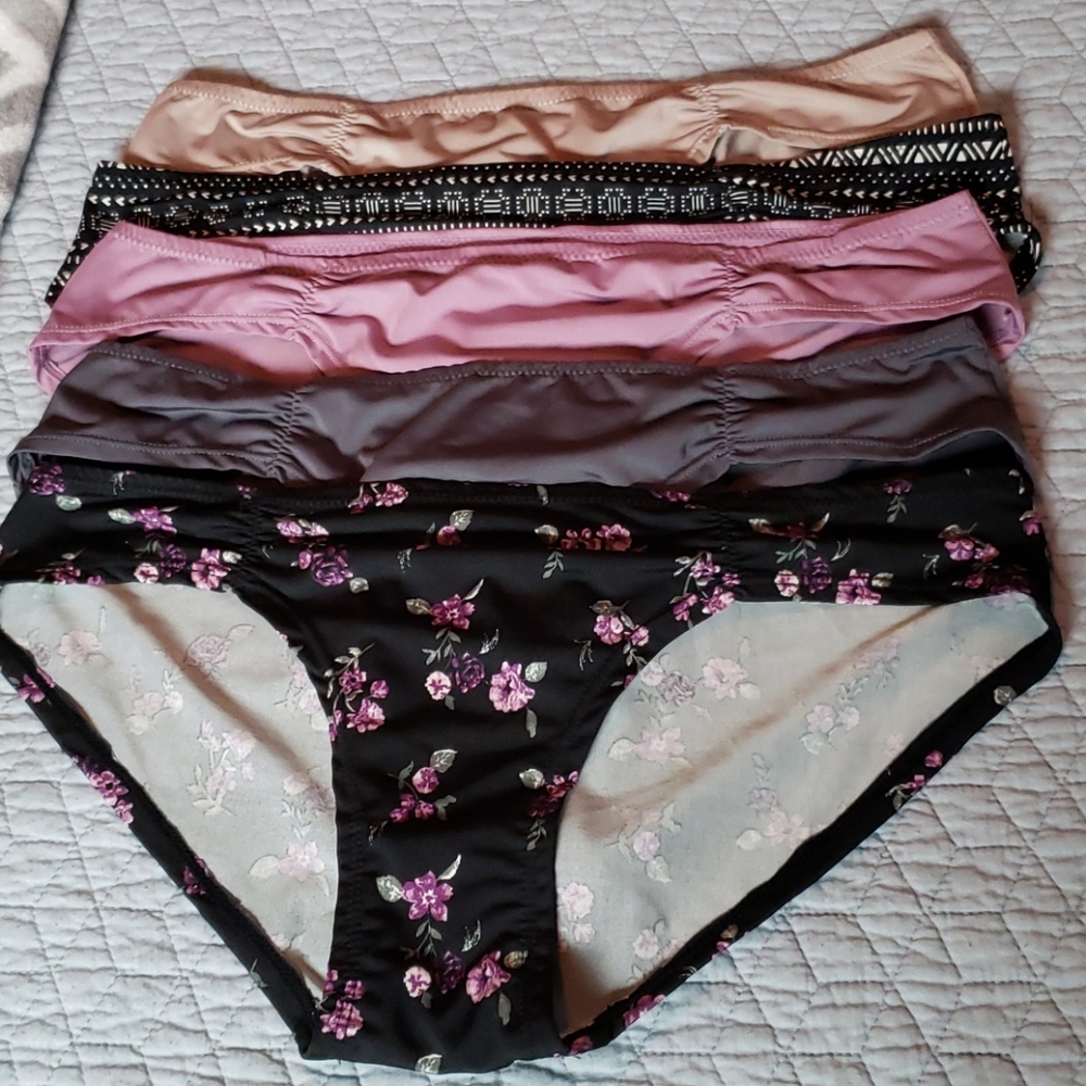 Cheeky Panties **Never Worn**